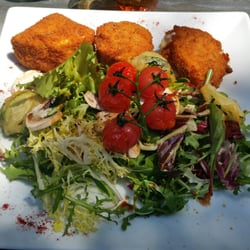 Le Joker - Salade aux 3 fromages panés 11€