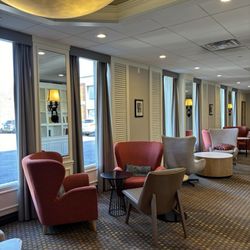 Holiday Inn - Poughkeepsie - Lobby