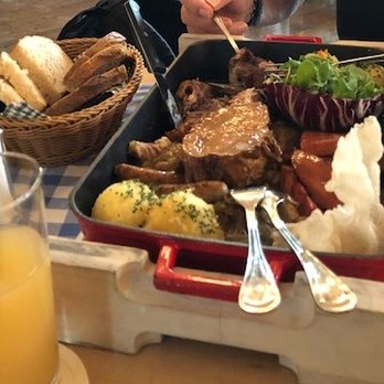 Zollpackhof - Delicious Platter for 2:  lots of food;1/2 roast duck, roast pork, black forest ham, sausages with potato dumplings, sauerkraut, red cabbage - German Near Me - Berlin, BE