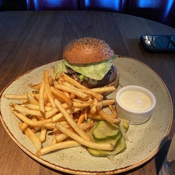 Buckeye Roadhouse - Cheeseburger - American Near Me - Mill Valley, California Buckeye Roadhouse - Cheeseburger - American Near Me - Mill Valley, California