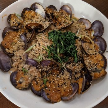 Olive + Oak - Clams over pasta - Wine Bars Near Me - Saint Louis, Missouri Olive + Oak - Clams over pasta - Wine Bars Near Me - Saint Louis, Missouri