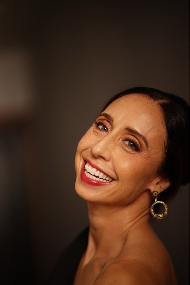 Akiyo Hair & Makeup Logo