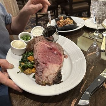 Lone Wolf Restaurant & Lounge - - 10/10 Prime Rib = delicious and perfectly cooked with a side of baked potato and veggies - New American Near Me - Jackson, California