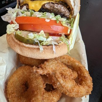 Hodad's - Double cheeseburger + Onion rings - Burgers Near Me - San Diego, California Hodad's - Double cheeseburger + Onion rings - Burgers Near Me - San Diego, California