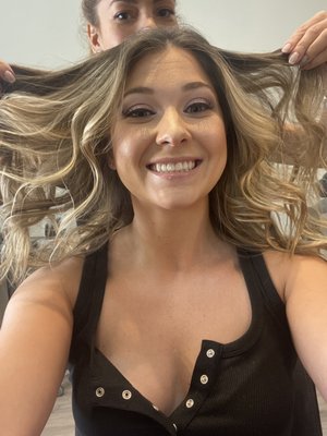 Lovella Salon by null