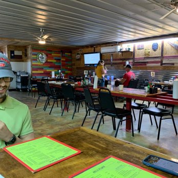 Mel's Place - Dining area - Breakfast & Brunch Near Me - Boyd, Texas Mel's Place - Dining area - Breakfast & Brunch Near Me - Boyd, Texas