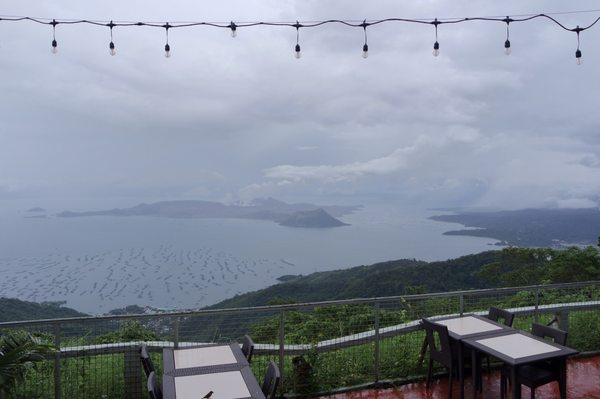 Tagaytay City by null