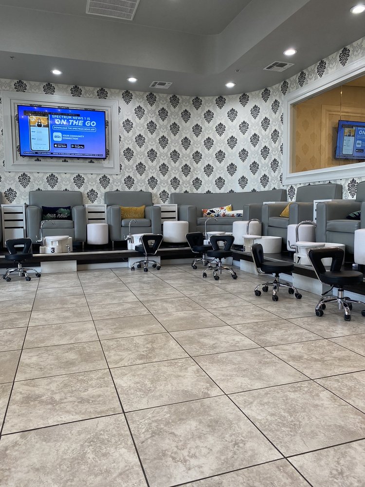 Jolie Nail Spa