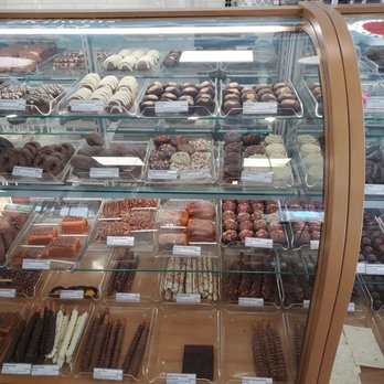 Kilwins Ice Cream - Chocolate - Fudge - Chocolatiers & Shops Near Me - The Colony, Texas Kilwins Ice Cream - Chocolate - Fudge - Chocolatiers & Shops Near Me - The Colony, Texas