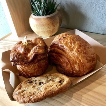 Perenn - Midtown - Chocolate croissant, Vanilla creme brûlée Kouign-Amann, and cookie - Bakeries Near Me - Reno, Nevada Perenn - Midtown - Chocolate croissant, Vanilla creme brûlée Kouign-Amann, and cookie - Bakeries Near Me - Reno, Nevada