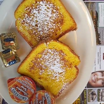 Cracker Barrel Old Country Store - Breakfast & Brunch Near Me - Carlisle, Pennsylvania