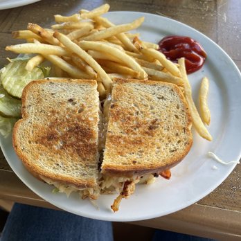 Buzzard's Roost Grill & Pub - Lobster Rueben sandwich. Tasty!! - Seafood Near Me - Key Largo, Florida