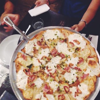 Juliana's - Pizza Near Me - Brooklyn, New York Juliana's - Pizza Near Me - Brooklyn, New York