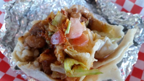 Tavial Grill by null