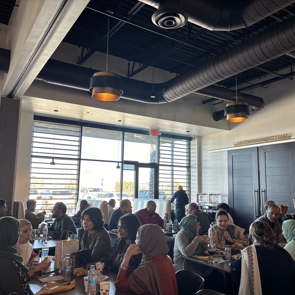 Elite Indo Pak Restaurant - Crowd - Dinners - Halal Near Me - Sugar Land, Texas