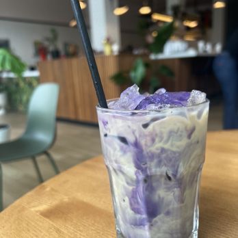 An An - Ube Coffee - Vietnamese Near Me - Portland, Oregon