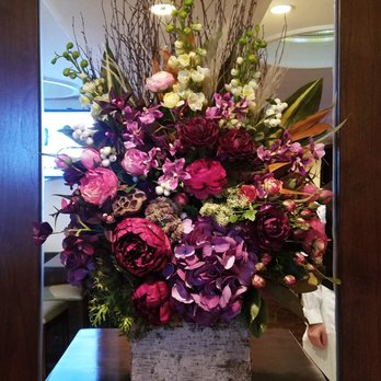 Felice Design Studio - Our luxe silk floral arrangements are customized to fit each space - Interior Design Near Me