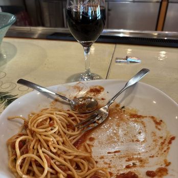 Olive Garden Italian Restaurant - The right side HAD eggplant parmigiana. Ooops. It was so good. I could not control myself. - Italian Near Me - Bourbonnais, Illinois