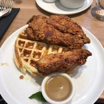 Flipper’s - Chicken and waffle - Pancakes Near Me - New York, New York