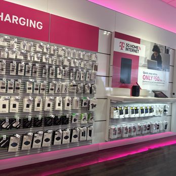 T-Mobile - Mobile Phones Near Me - Hollywood, Florida