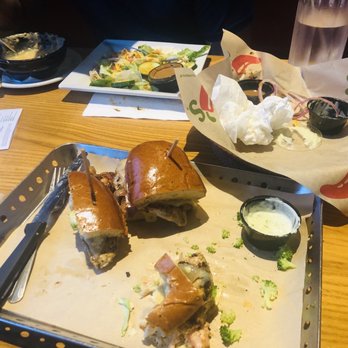 Chili's - Bars Near Me - Acworth, Georgia