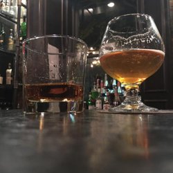 Oliver's Pizza & Pub