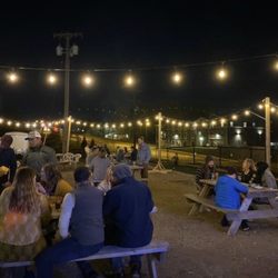Fergus Brewing Company - Outdoor seating