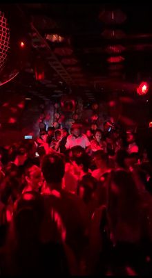 Laissez Faire by null