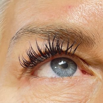 Elegant  Eyelashes - I like it - Eyelash Service Near Me