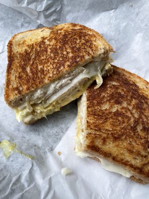 Dolma Deejis Deli by null