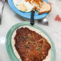 The Griddle - Ten Mile - Chicken fried steak