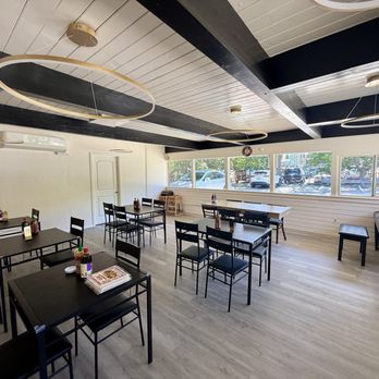 Lucky V Vietnamese Cuisine - Private room - Vietnamese Near Me - Martinez, California Lucky V Vietnamese Cuisine - Private room - Vietnamese Near Me - Martinez, California