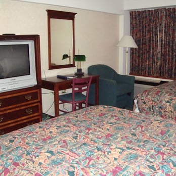 Navy Lodge - Hotels Near Me - Great Lakes, Illinois Navy Lodge - Hotels Near Me - Great Lakes, Illinois