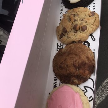Crumbl - Flagstaff - Bakeries Near Me - Flagstaff, Arizona