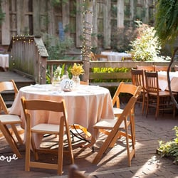 Garden Room - Fall wedding held at the beautiful garden room. Photography by www.thephotolove.com