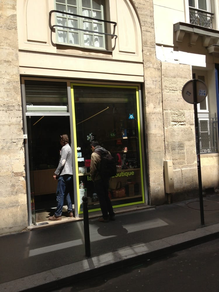 LA PETITE BOUTIQUE - Updated February 2026 - 52 rue Saint Andre des ...