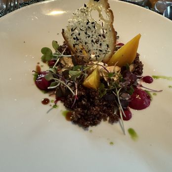 Houndstooth Restaurant - American Near Me - Huntly, Virginia
