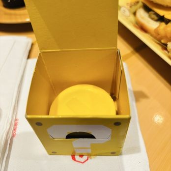 Toadstool Cafe - Mario cookie - Cafes Near Me - Universal City, California