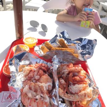 Red's Eats - Lobster rolls!! Mozzarella sticks!! - Seafood Near Me - Wiscasset, Maine Red's Eats - Lobster rolls!! Mozzarella sticks!! - Seafood Near Me - Wiscasset, Maine
