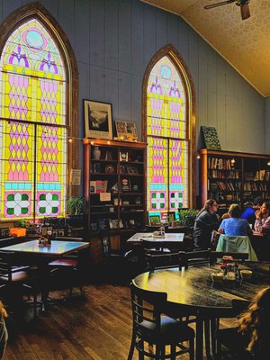 Cathedral Cafe by null