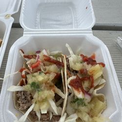 Pika Grill - Kulua pulled pork tacos