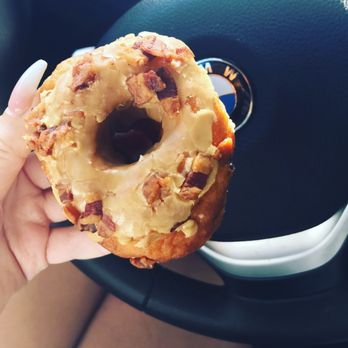 Monkeybrains - Monkeybrains is only good for free donuts. Kthanksbye. - Internet Service Providers Near Me - San Francisco, California