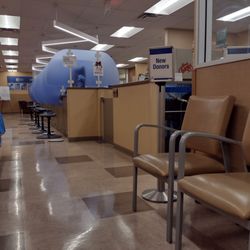 Biomat USA - Waiting area.