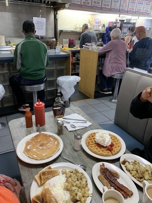 Liberty Lunch by null