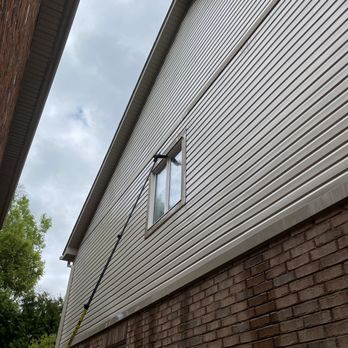 Pristine Panes - Window Washing Near Me - Hamilton, Ontario