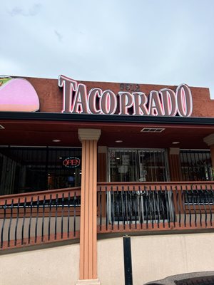 Taco Prado by null