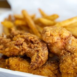 Indy’s Fish And Chicken - Chicken strips