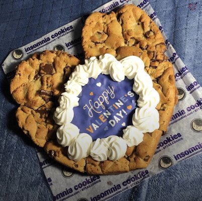 Insomnia Cookies 30 Photos 95 Reviews Desserts 502 E John St Champaign Il United States Phone Number Menu