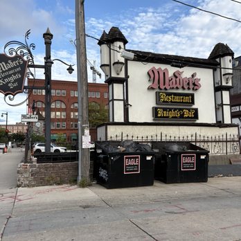Mader's - German Near Me - Milwaukee, Wisconsin