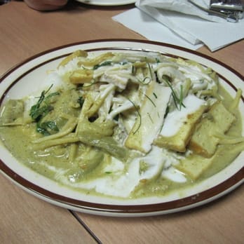 Khmer Thai Restaurant - Green Curry Tofu - Thai Near Me - Toronto, Ontario Khmer Thai Restaurant - Green Curry Tofu - Thai Near Me - Toronto, Ontario